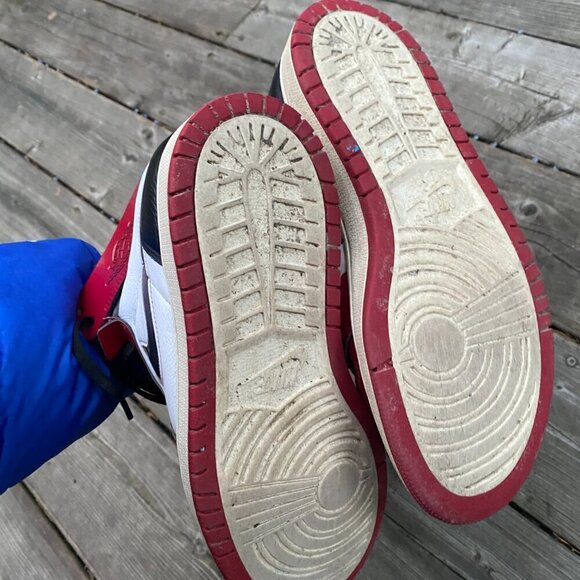 2021 Nike Air Jordan 1 High Zoom Air CMFT Patent Chicago Size 8.5 Chicago Bred - Picture 9 of 12